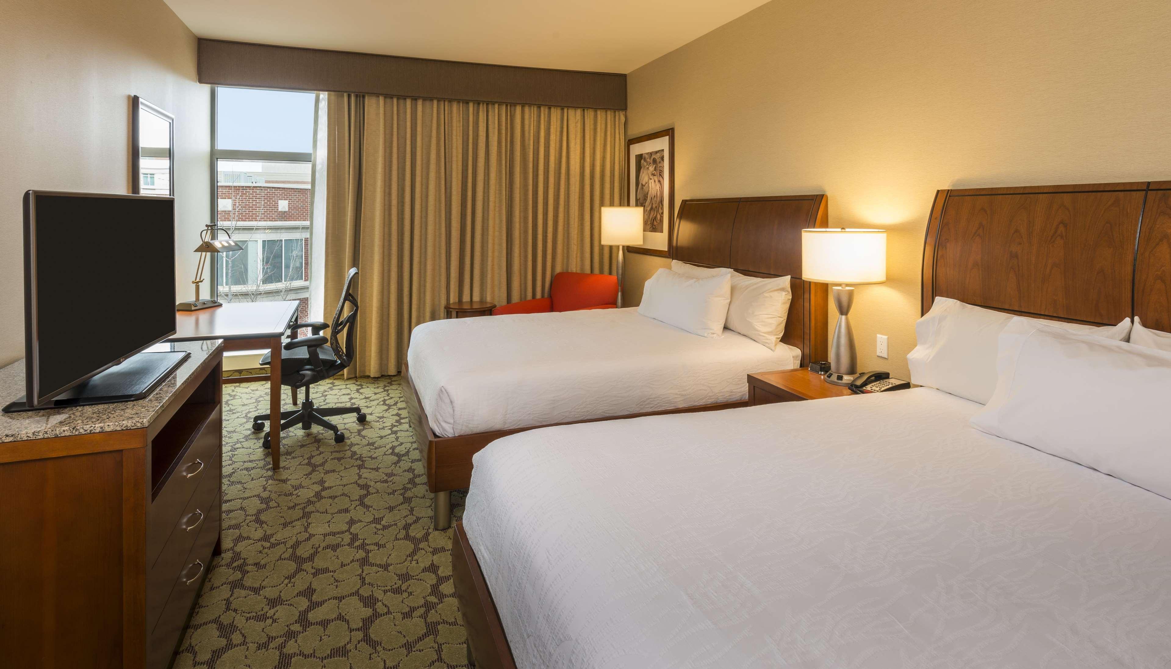 Hilton Garden Inn Alexandria Old Town National Harbor Eksteriør bilde