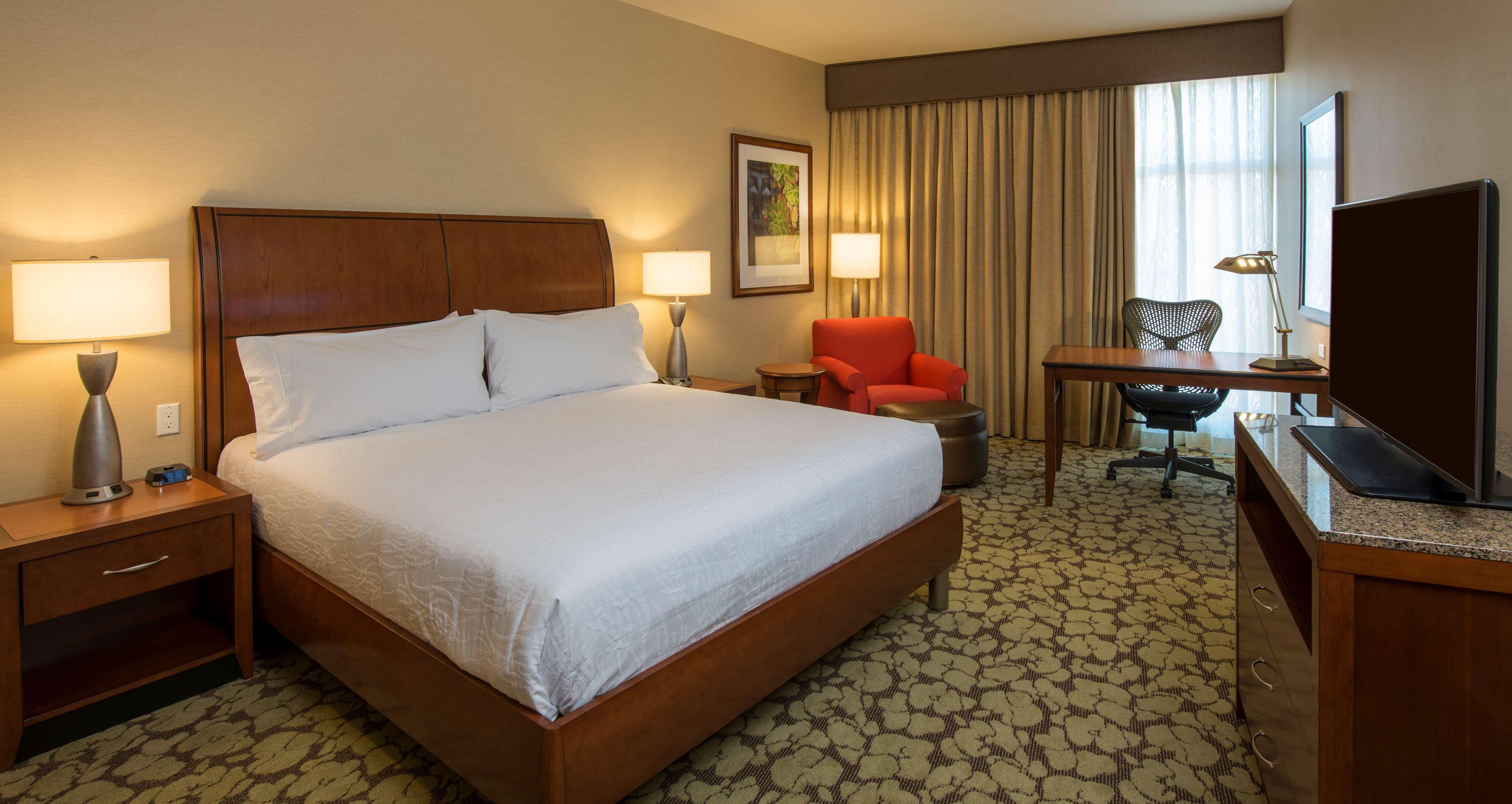 Hilton Garden Inn Alexandria Old Town National Harbor Eksteriør bilde