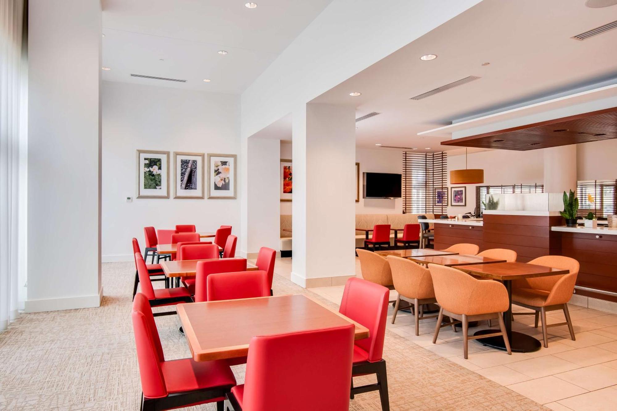 Hilton Garden Inn Alexandria Old Town National Harbor Eksteriør bilde