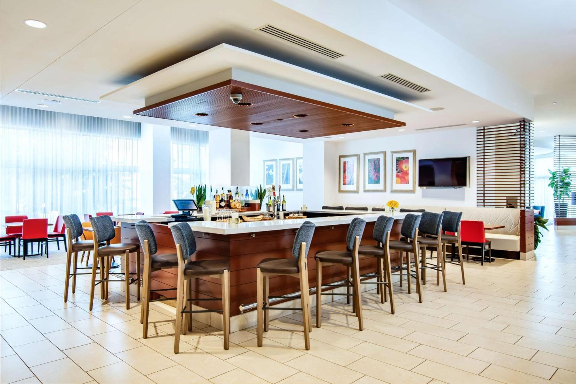 Hilton Garden Inn Alexandria Old Town National Harbor Eksteriør bilde