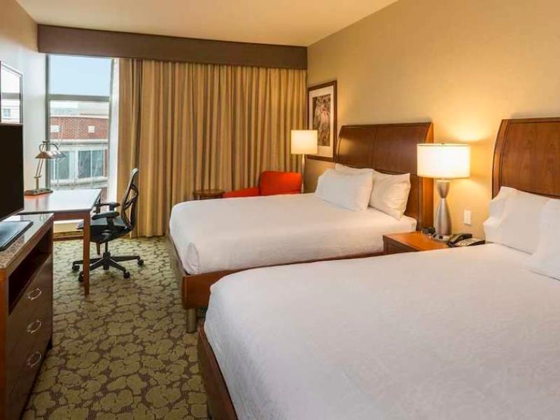 Hilton Garden Inn Alexandria Old Town National Harbor Eksteriør bilde