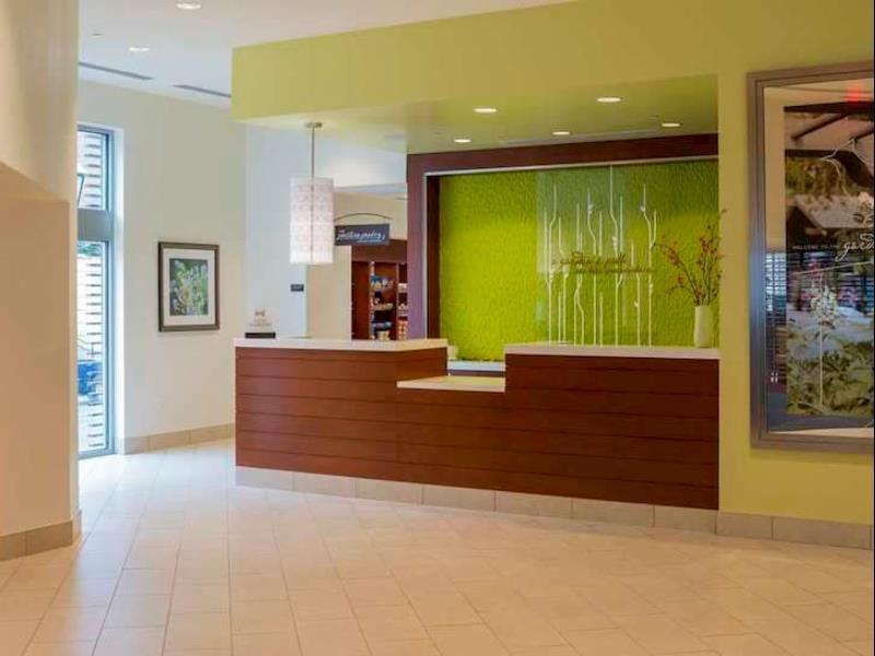 Hilton Garden Inn Alexandria Old Town National Harbor Eksteriør bilde
