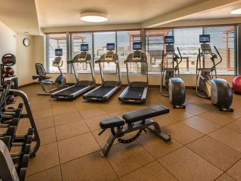Hilton Garden Inn Alexandria Old Town National Harbor Eksteriør bilde